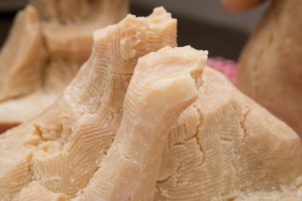 110Cheesy Sculpture (after-detail)_2013 _parmesan cheese