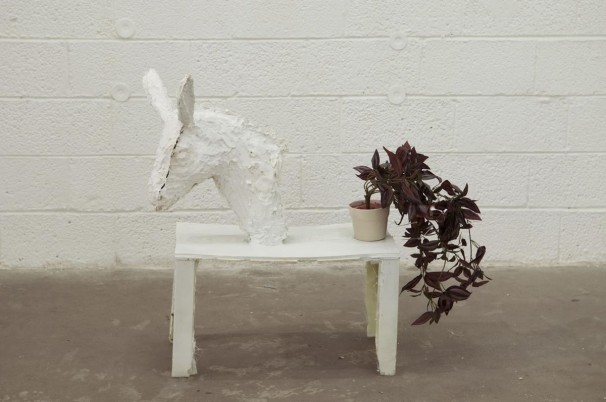 114Donkey_2012_polyester cast_90x105x38 cm