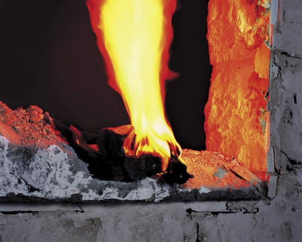 Oil Fire, 2007, Lambda print, 40x50 cm. בערה,