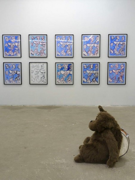 102Installation view 02