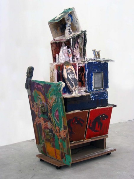 103Untitled_2009_mixed media_150x90x70 cm
