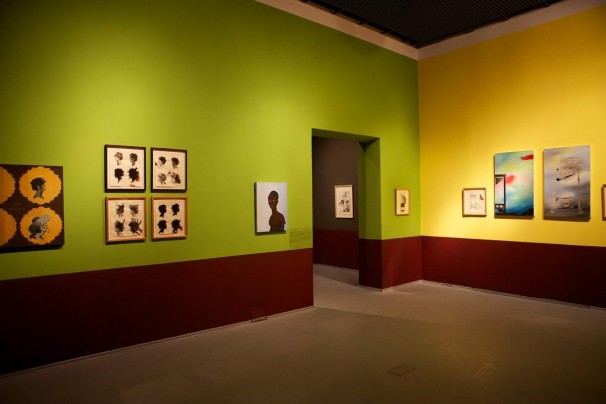 108The Dynamic Dead Roee Rosen_Installation view_Ujazdowski Castle, Warsaw, 2011 08