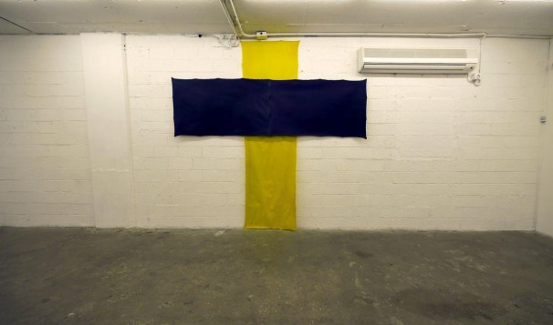 110Cross_2012_mixed media on canvas