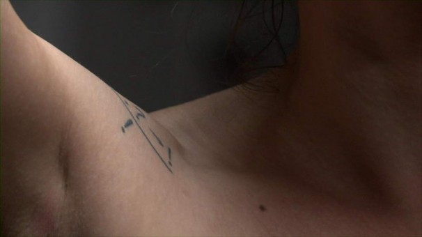 114Out (Tse)_2010_video_34,30 minutes 18