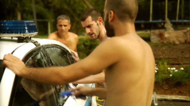 129Untitled (three naked men washing a police car)_2008 _video_09,50 min