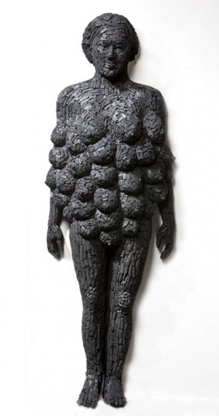 303Mother Goddess_2010_charcoal with cotton rag pulp_147x61x25 cm