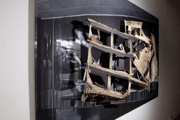 305Untitled_2012_Mixed Media_250x125x30 cm