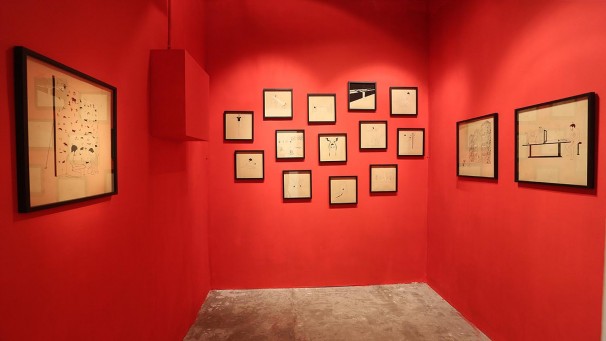 095Installation view