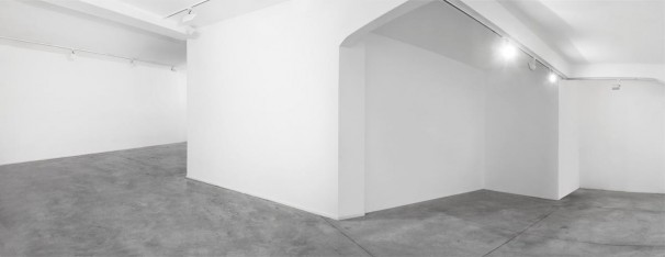208Temporary Visit in a Pleasant Place_2012-2013_pigment print_100x260 cm