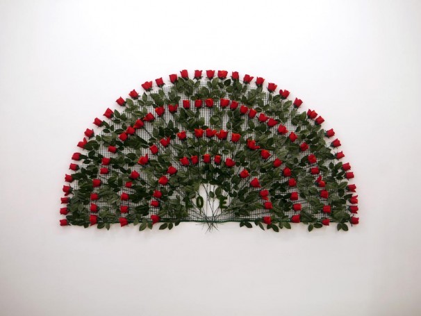 507Love_2015_ready made assemblage_120x220 cm